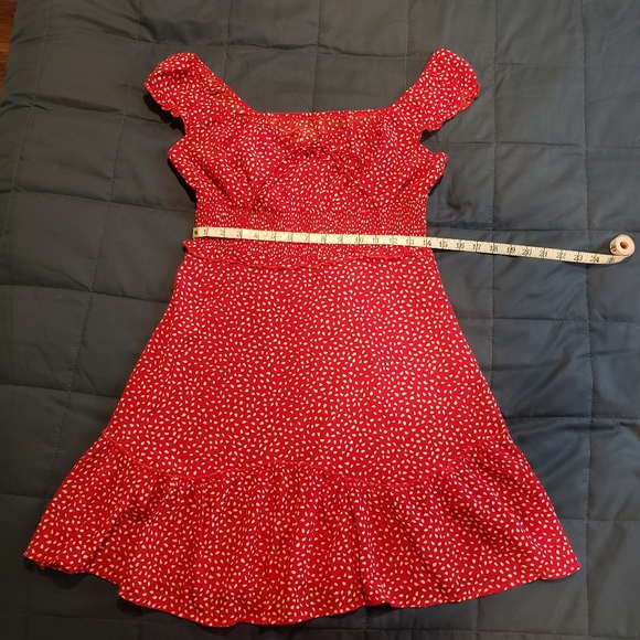 Strawberry Sundress - Picture 8 of 9